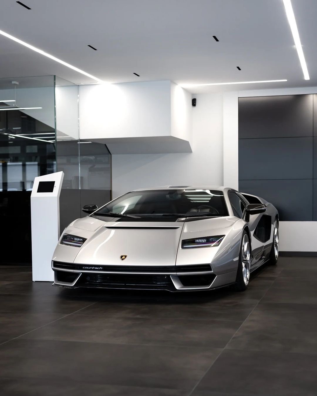 兰博基尼 Countach LPI 800-4 ​​​