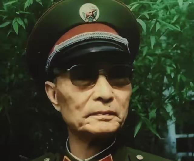 1975年，张爱萍落难，妻子李又兰找到粟裕，希望他能帮忙说情。谁知，粟裕摆了摆手