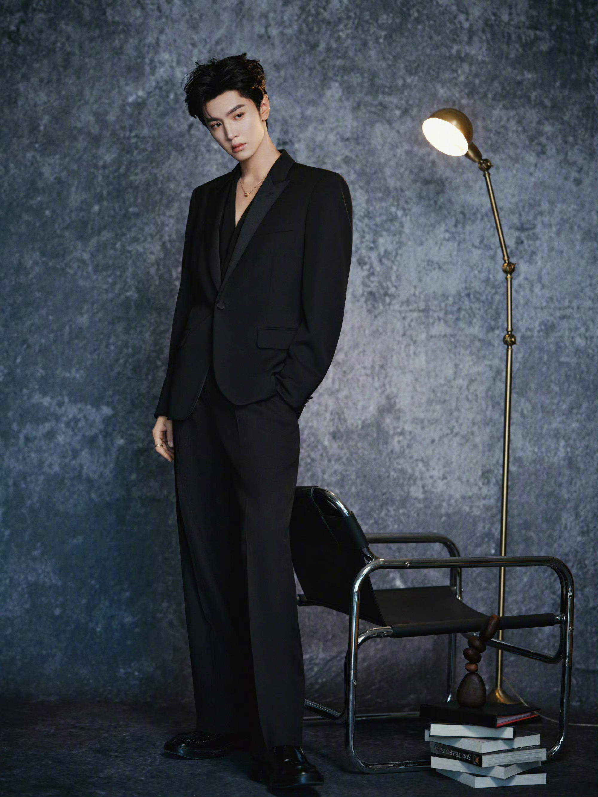 陈哲远即将受邀出席 Saint Laurent 2027春夏男装大秀，这次看点不