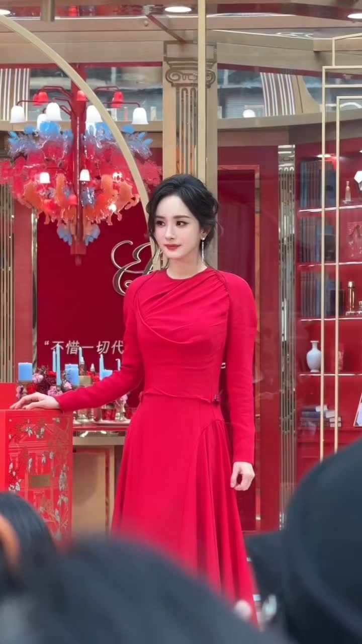 杨幂 刘诗诗 唐嫣 赵丽颖85花今日live图状态 