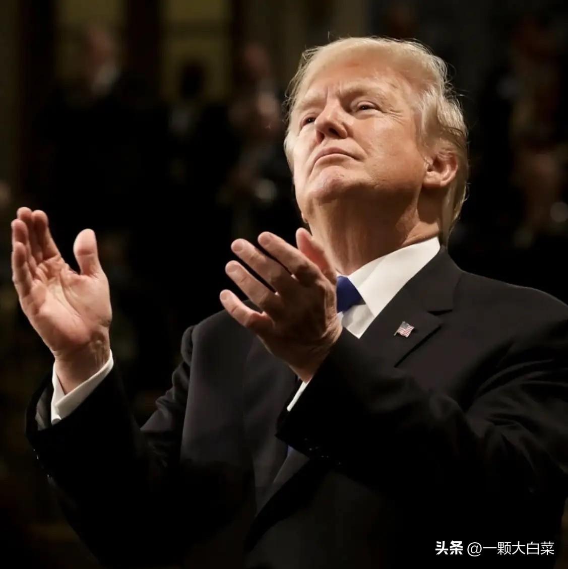 世界上最强大的国家，如果变成恶霸，谁也拿他没办法。特朗普看似准备宣布胜利了，他与