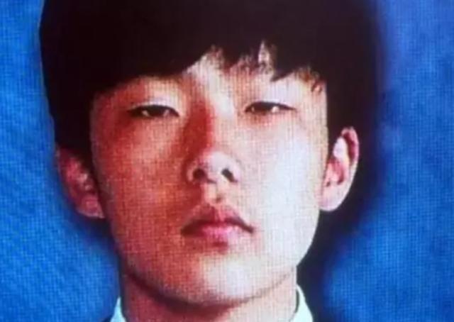 1999年，日本18岁男孩奸杀了一个年轻妈妈，又狂摔并勒死她11月大的婴儿，如今