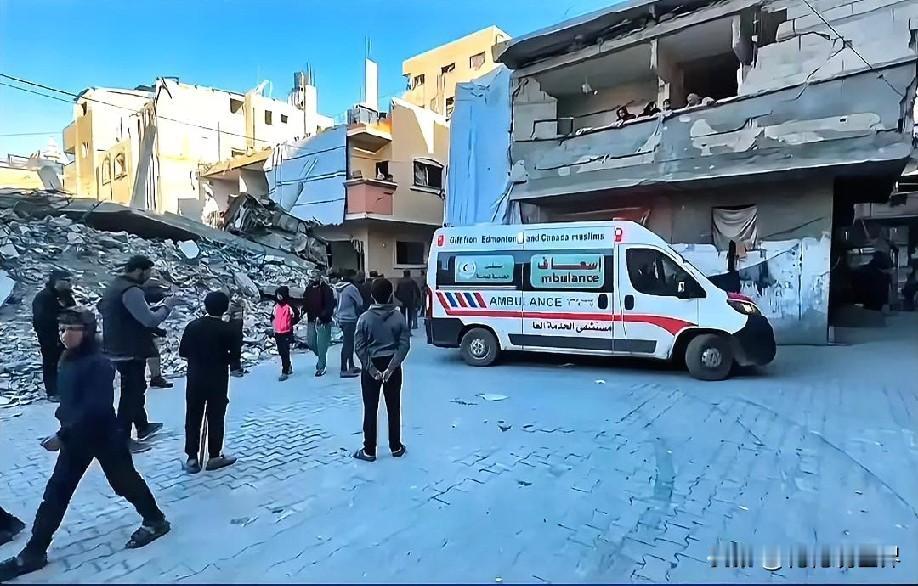 1月22日凌晨的最新消息，速报，全都不容错过，第二条：三名记者在加沙遭以军空袭身