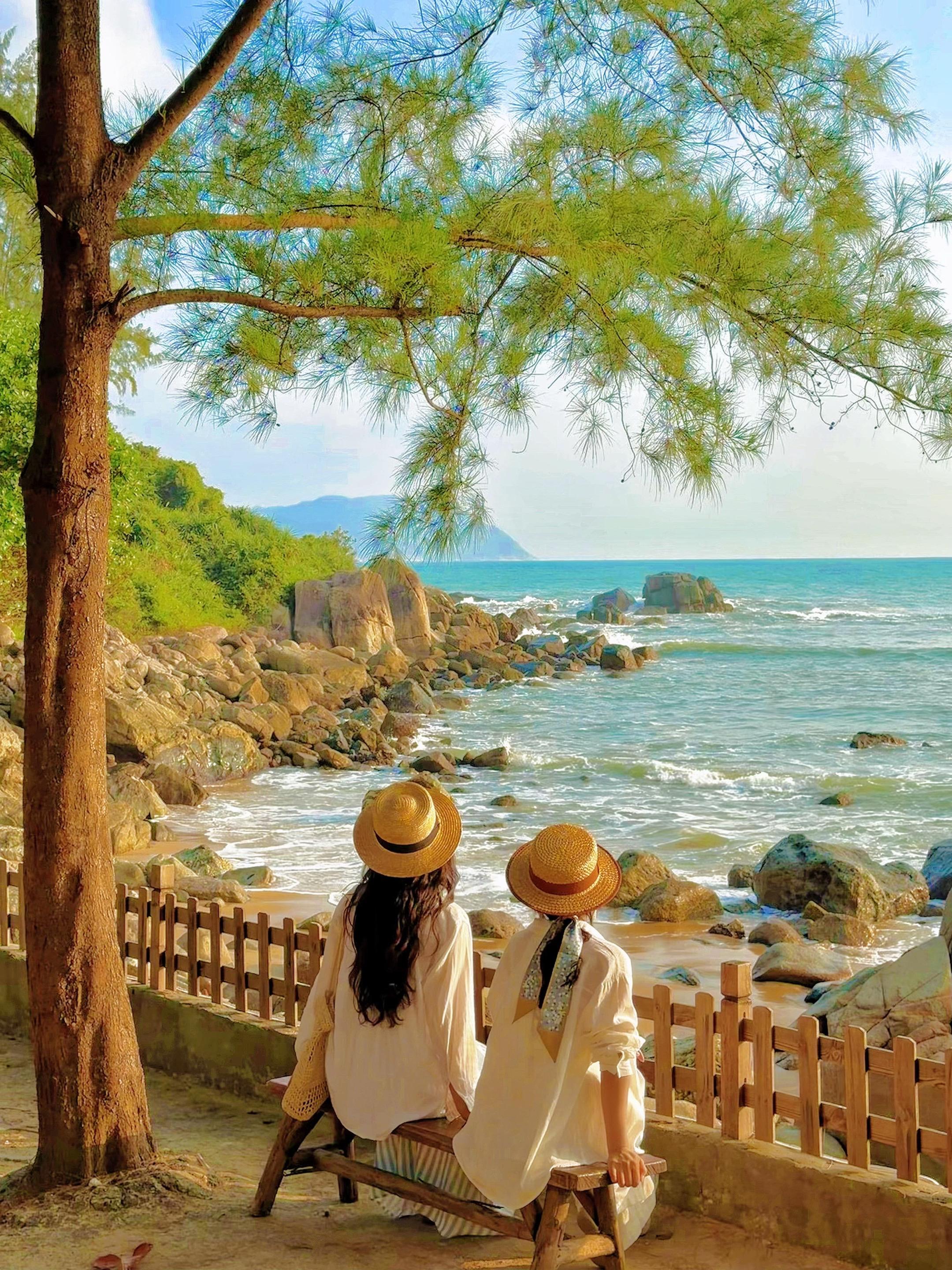 Live实况！淡季的万宁简直是人间理想🌊。逃离寒冬，淡季来万宁真的太...