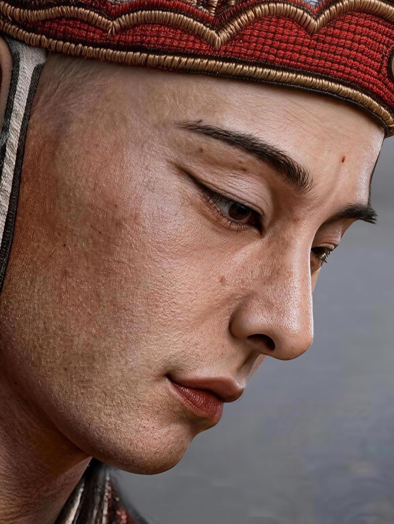 一个肉眼凡胎，一个火眼金睛