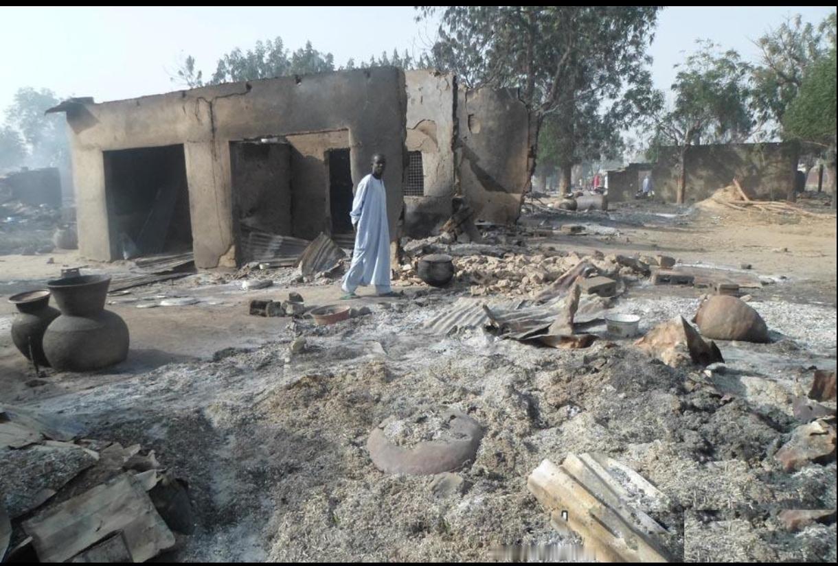 国外发生的悲剧，我们不是看笑话，而是分析为什么。比如尼日利亚的事情。
    尼