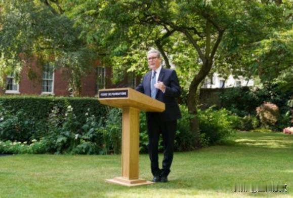 英国人还要乌克兰开辟克林基？12月19日，英国宣布给乌克兰2.86亿美元军事援助