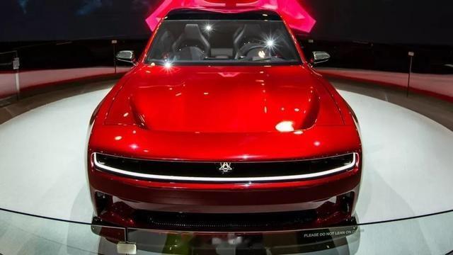 #新能源汽车# 【电动版道奇Charger最高或有885马力，下一代也会有燃油版