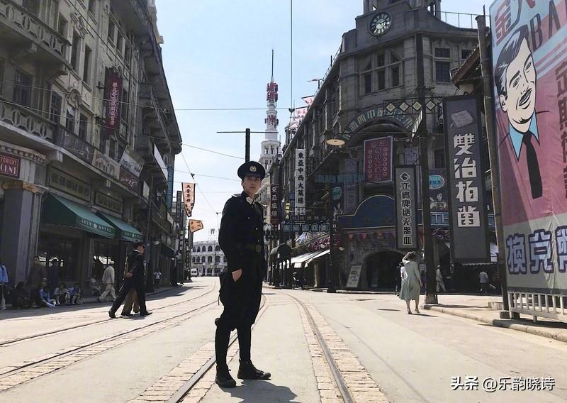 《隐秘而伟大》里，要说真正的伟大，我觉得是顾耀东。他出身平凡，怀揣着匡扶正义的理