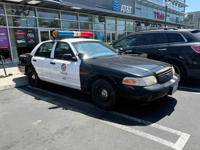 特殊车辆 Ford Crown Victoria Police Intercep