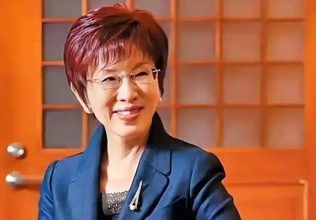 63：27！台湾省这份追踪十几年的两岸关系大调查出炉，解放军舰机同日进台海执行战