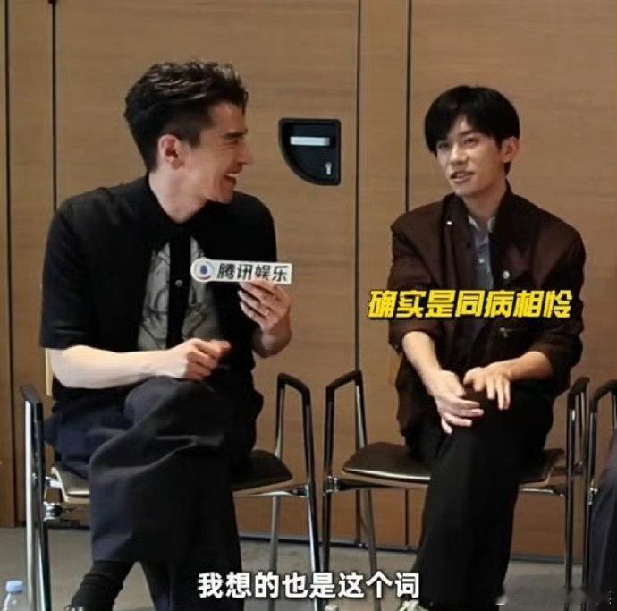  从片场专注沉浸到成片的震撼效果，能感受到他们对作品的敬畏心，这样用心演绎的合作