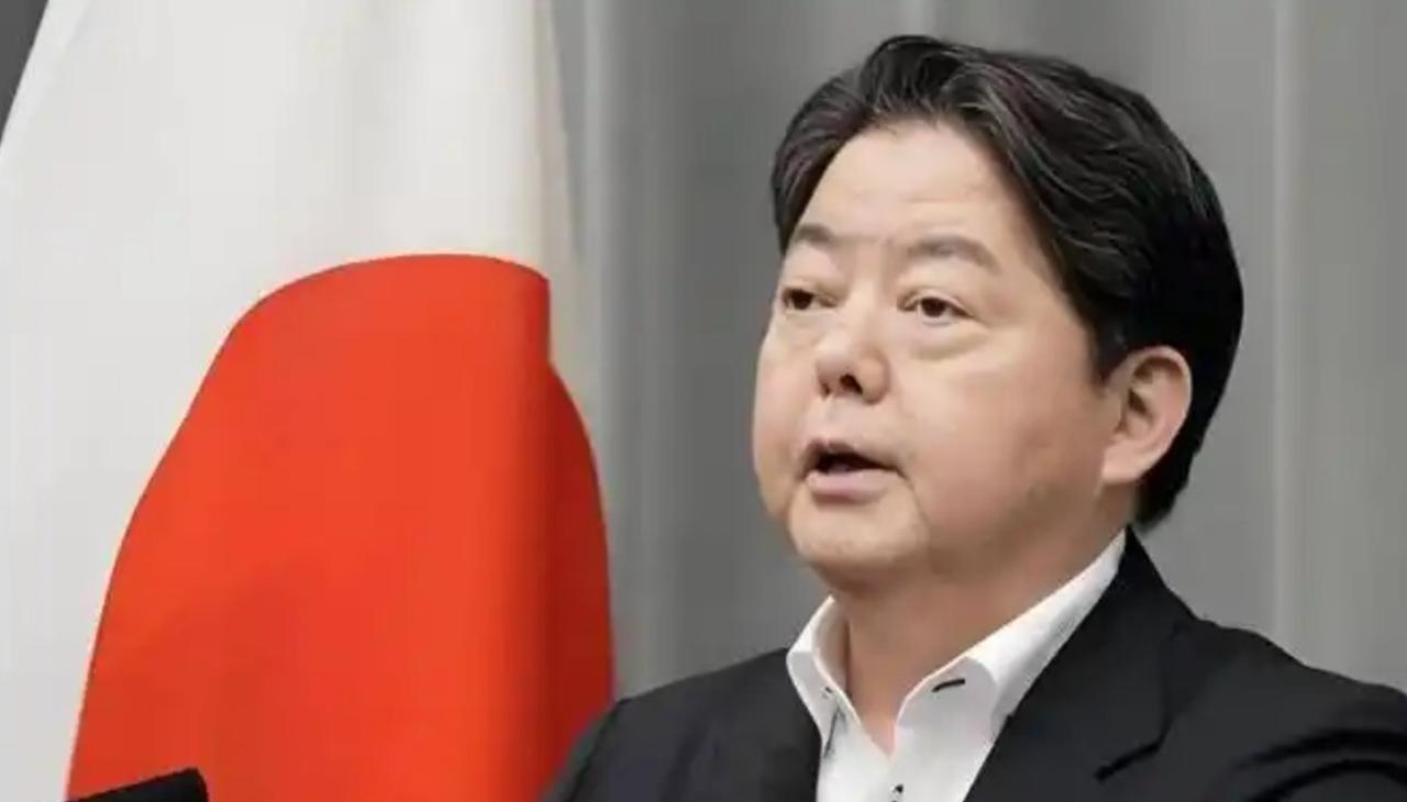 林芳正离开高市早苗内阁已满一个月，近期频繁登上日本各大访谈节目，围绕中日外交公开