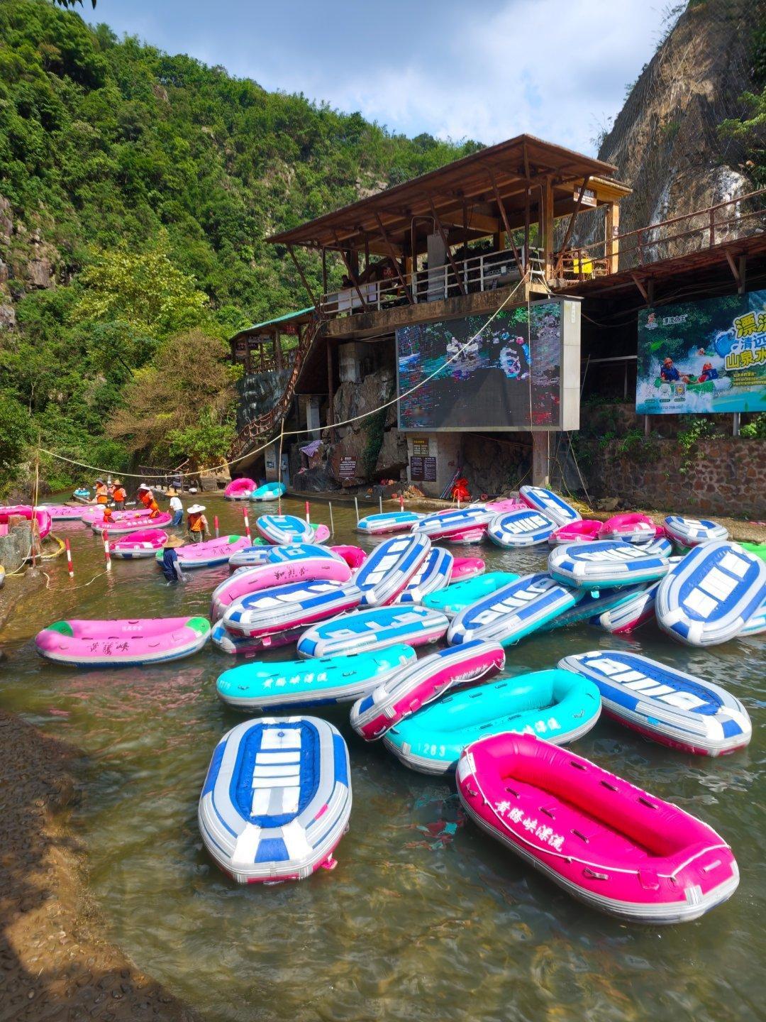 漂流挺好玩。 清远·清远黄腾峡生态旅游区