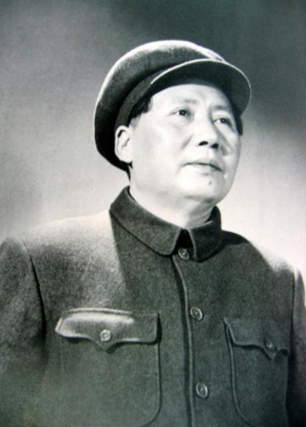 1975年，82岁高龄的毛主席突然问身边的人：“功德林里，还有国民党战犯吗？ ”