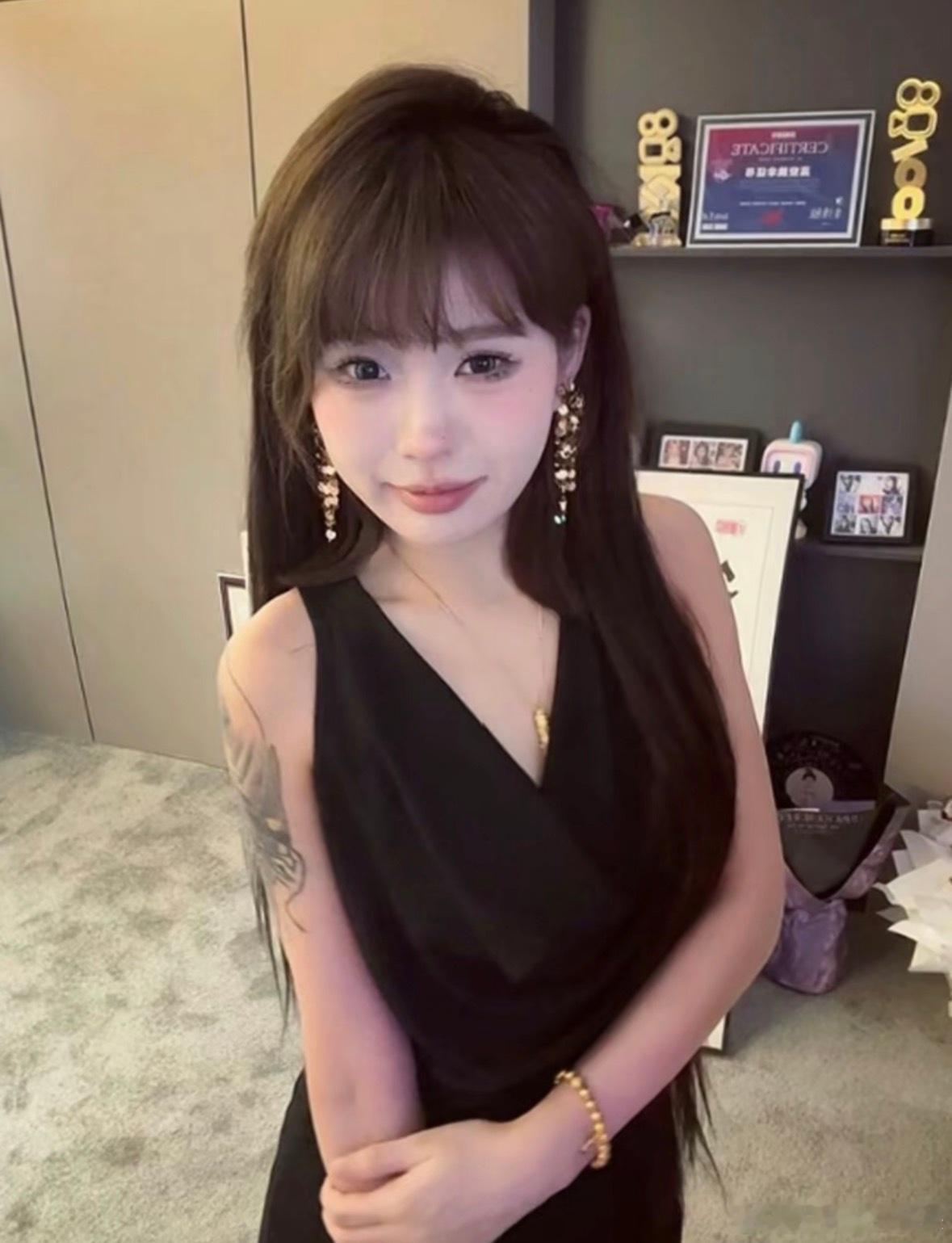 千万粉丝网红翻车！李博雅偷逃税被罚195万，注册资本仅10万 ​​​