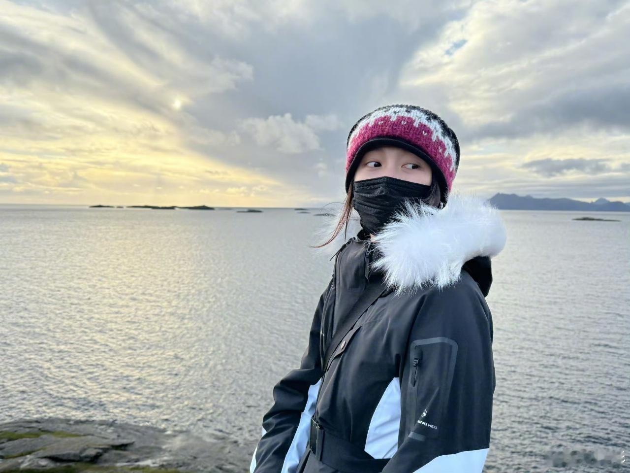 关晓彤[超话]关晓彤旅行中的一些小小仪式关晓彤18宫格plog关晓彤的旅行的一些