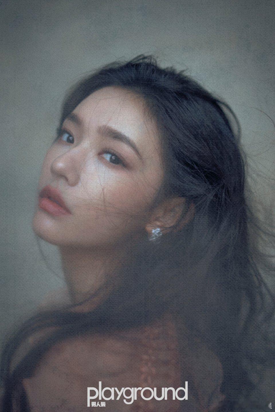 林允这是我认识的男人装吗林允在《男人装》里也太飒了吧！每套造型都高级感满满，不愧