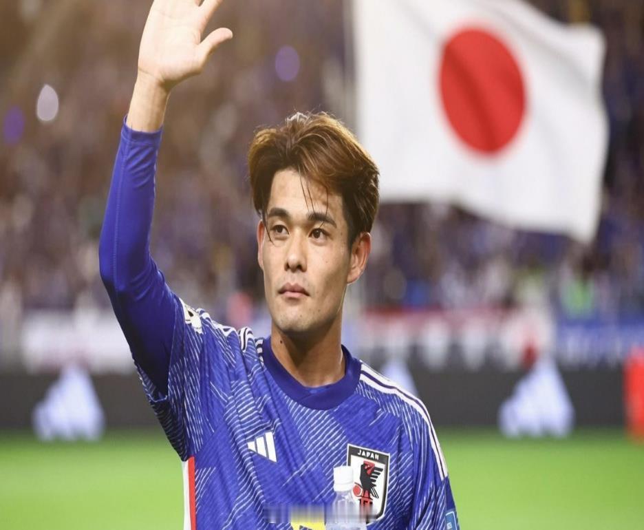 球迷抗议日本轮奸犯国脚出场 日本国家队的中场佐野海舟和两名朋友在2024年7月在