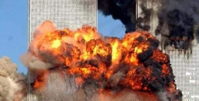 以囯防部和情报中心被炸！美军宣布航母战斗群投入战斗

今天是3月26日，战斗已经