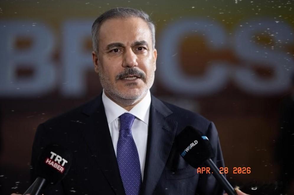 土耳其表示，以色列已经成为了全球的直接威胁。土耳其外交部长费丹指出，以色列已经成