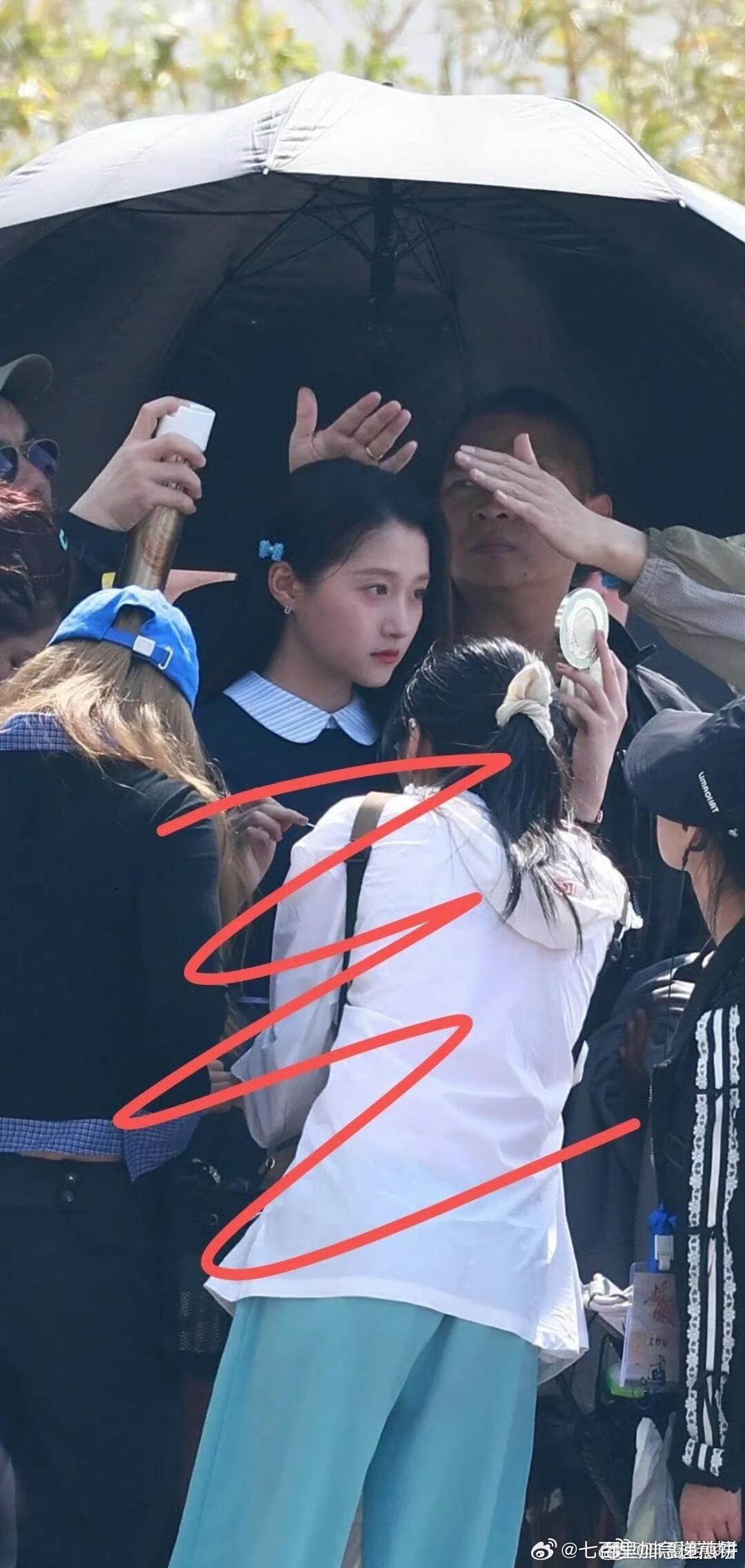 关晓彤、李昀锐《耀眼》生图路透，富贵花娇气大小姐x 金毛糙汉穷小子 ​​​