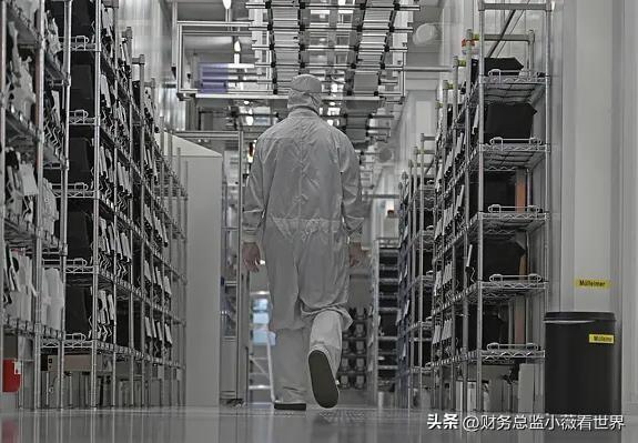 强制”接管中资芯片企业，荷兰回应说不是美国让干的，是我们自己决定的，事关国家安全