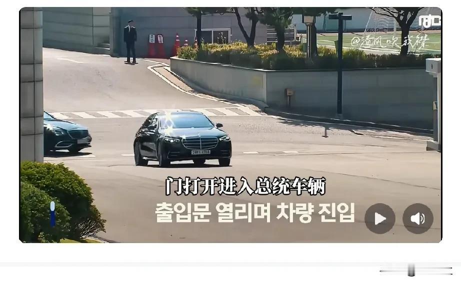 什么时候韩国总统坐自己的国产车时
再买韩国车吧
……
为什么韩国的总统不坐自己的