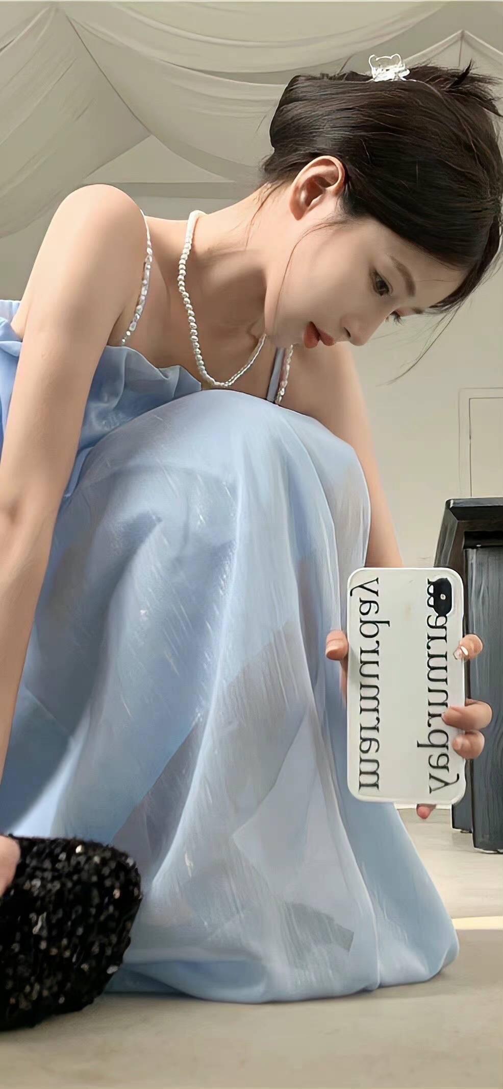 iPhone锁屏壁纸套图｜已识乾坤大 犹怜草木青 