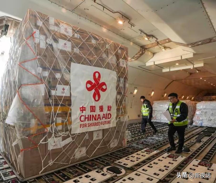 对外援助要量力而行，先要顾好本国民生。
菲律宾遇到化肥燃料短缺，我们伸出援手送去