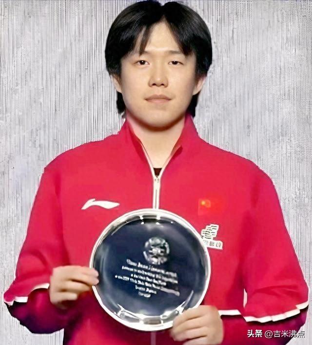 王楚钦夺冠了，全网都在问儿媳妇是谁，她妈却说“不挑长相不看家境”，只盯住三件事。