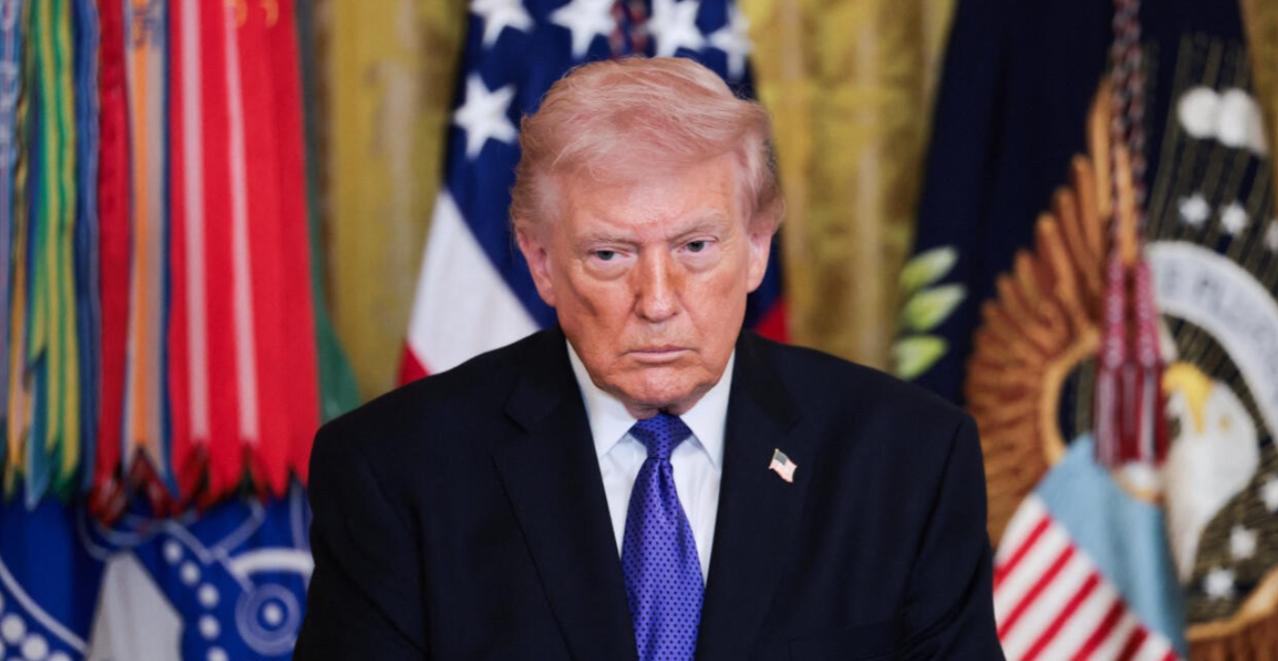 今天全网都在讨论特朗普的最新发文，一句话直接引爆了全球航运圈和能源市场，他明确表