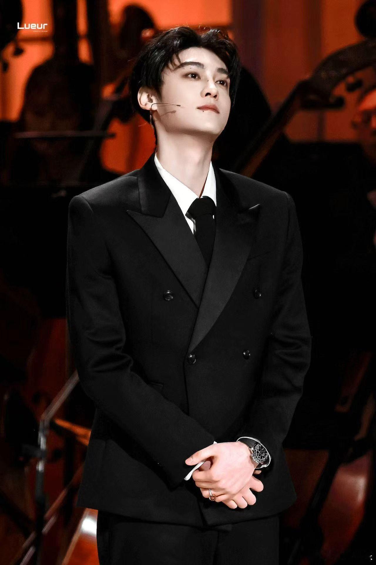 田栩宁线上线下实火田栩宁号召力田栩宁号召力，田栩宁线上线下实火，田栩宁首个代言线