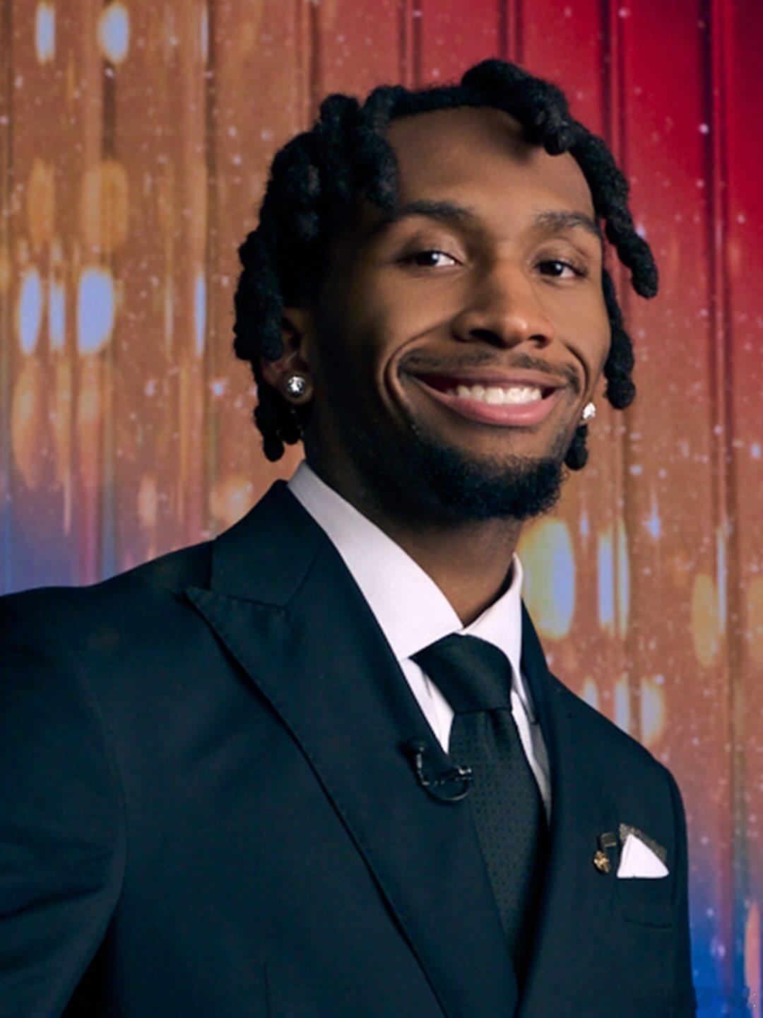 假笑，没有那么开心2026nba选秀大会