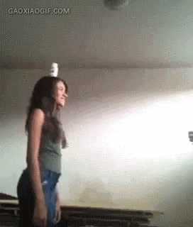 多少有点……
不对
应该全部都是私人恩怨