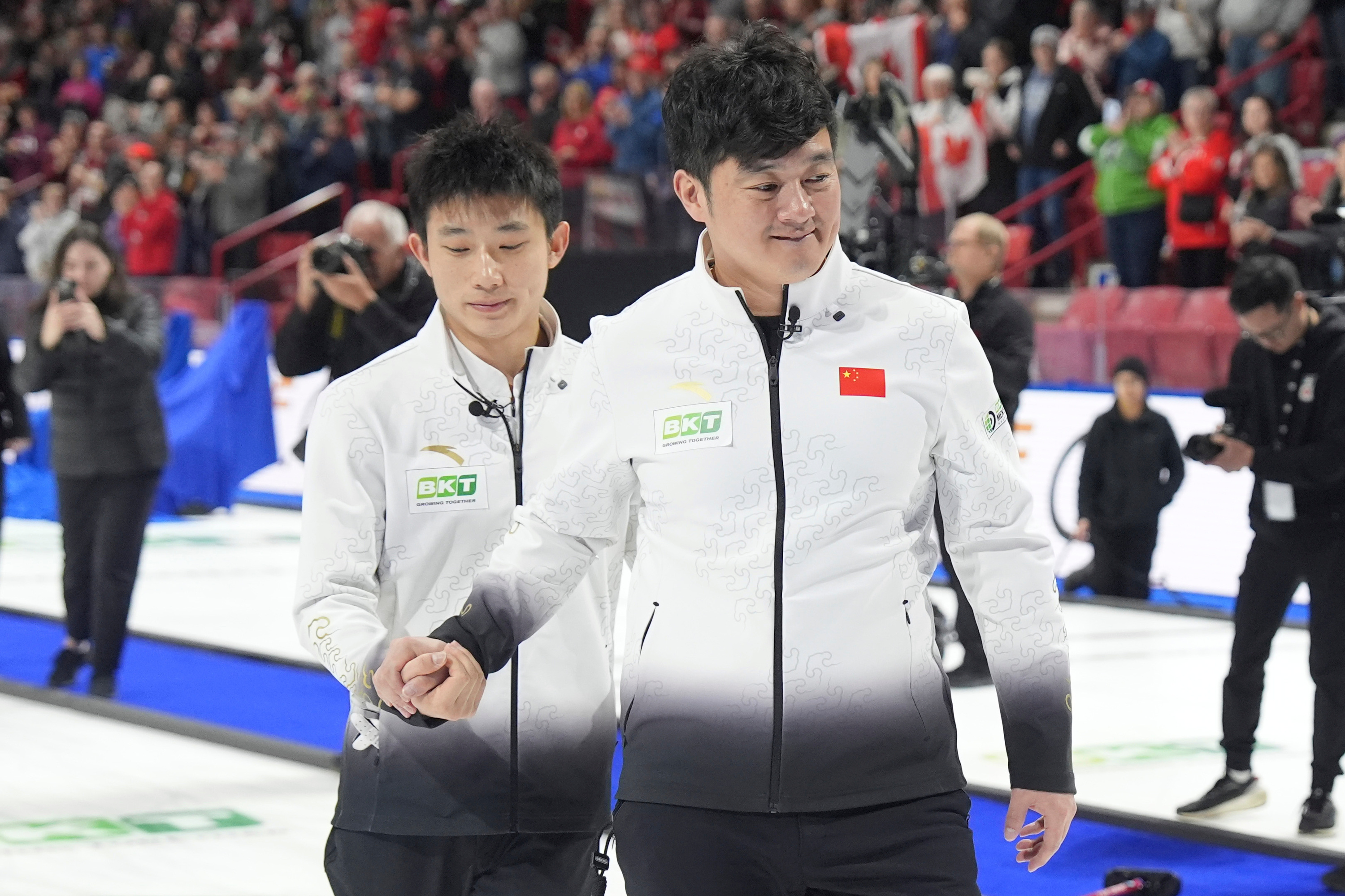 冬奥会 虽然没有绝对的金牌实力，但中国冰壶还是可以有一定期待。期待今年中国男女冰