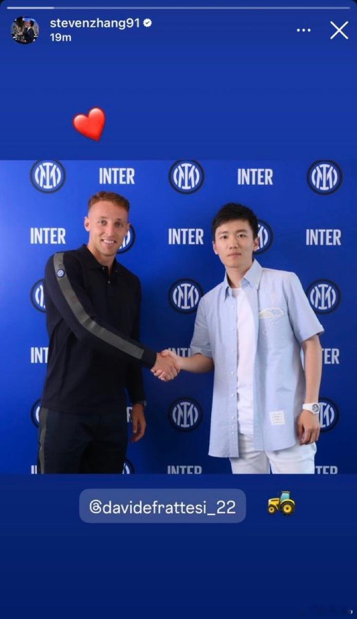 张康阳在社交媒体上也告别了弗拉泰西世界杯v观体坛c罗五个孩子出席婚礼 🖤💙 