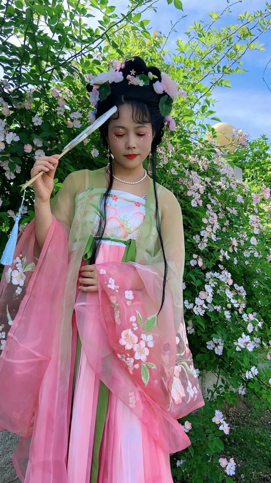 不能光给别人美呀，自己也要偶尔美一下吧😃