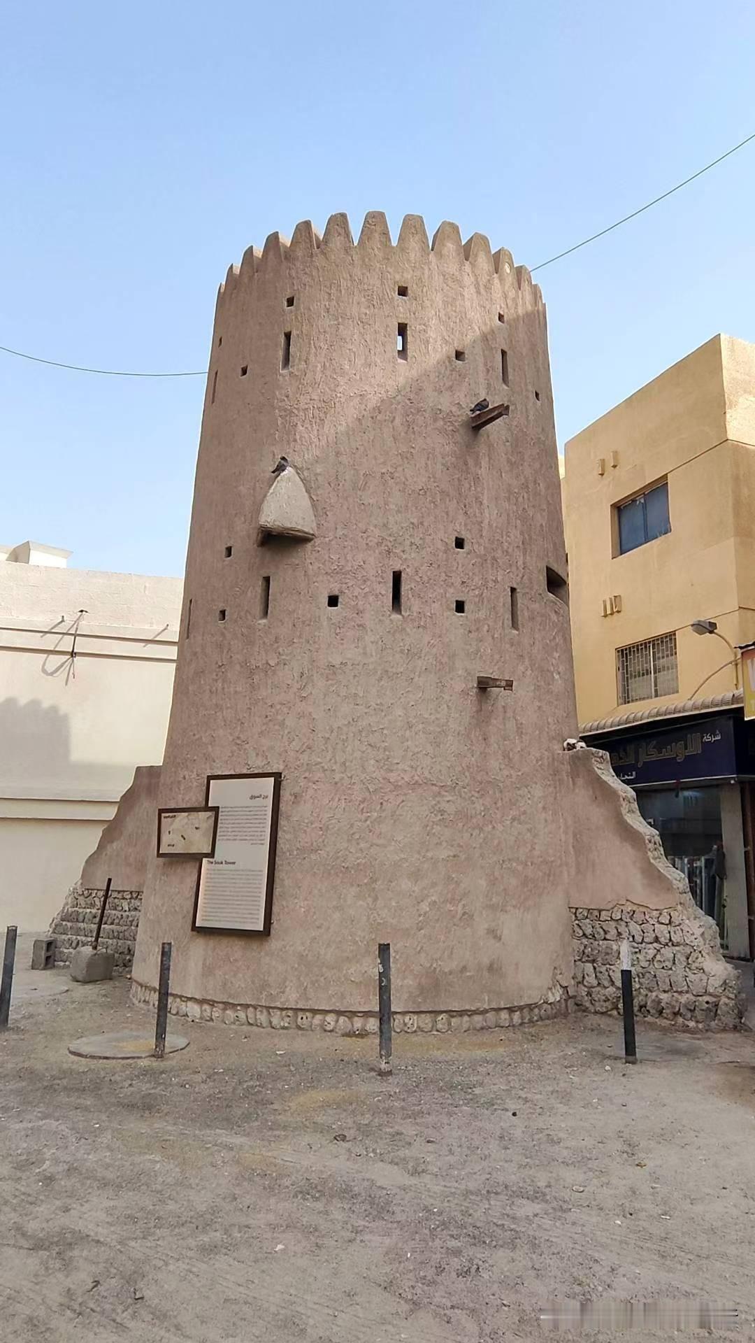 迪拜（一）迪拜印象
​        早晨起来发现雾霾天还挺严重，原定取哈达利塔