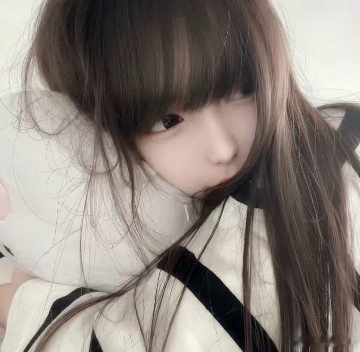 𝑾𝒆𝑪𝒉𝒂𝒕 | 女生头像｜美商｜ins｜ 蓝色系｜挡脸｜双子星 