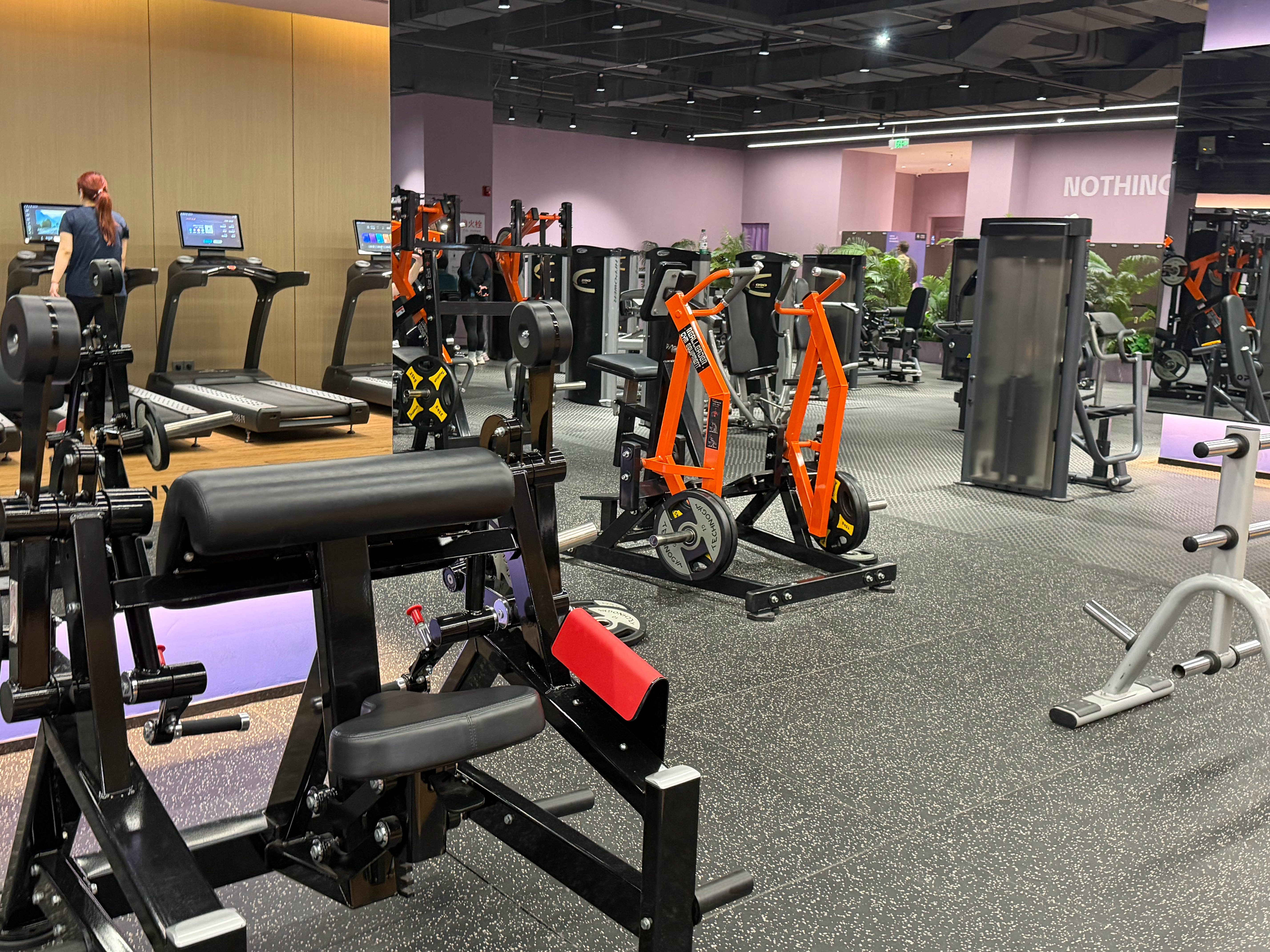 2026年第十四次健身房打卡今天简单拉高一下强度14/100 