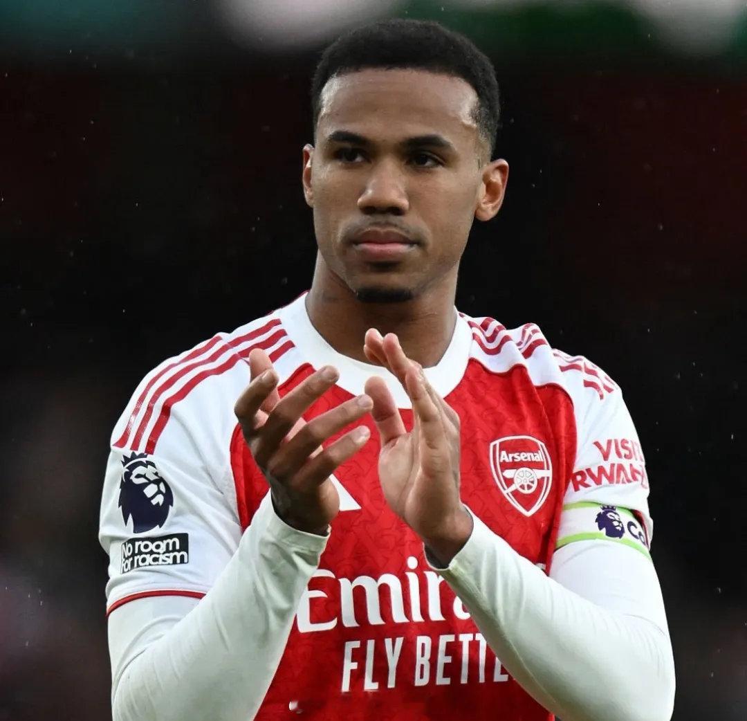 12月19日是加布里埃尔的生日，祝28岁生日快乐！此外这天也是大腿桑切斯的生日，