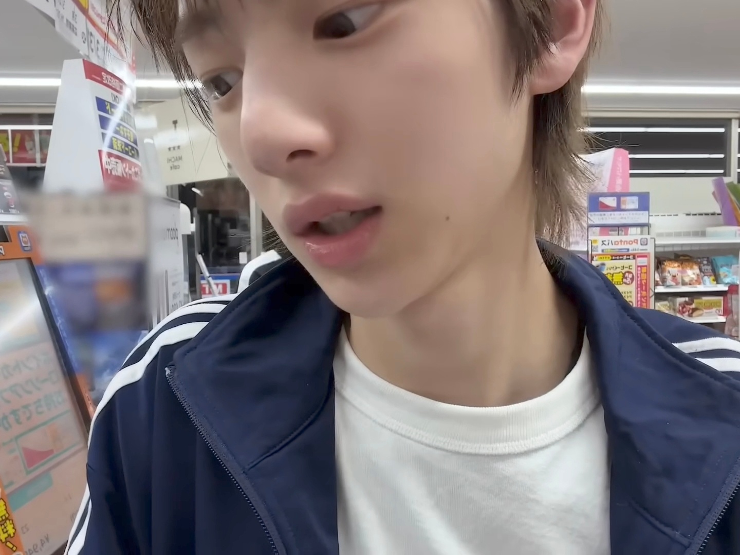 ✩︎ *:. ˶> o <˶ .:* ✩︎🍼 