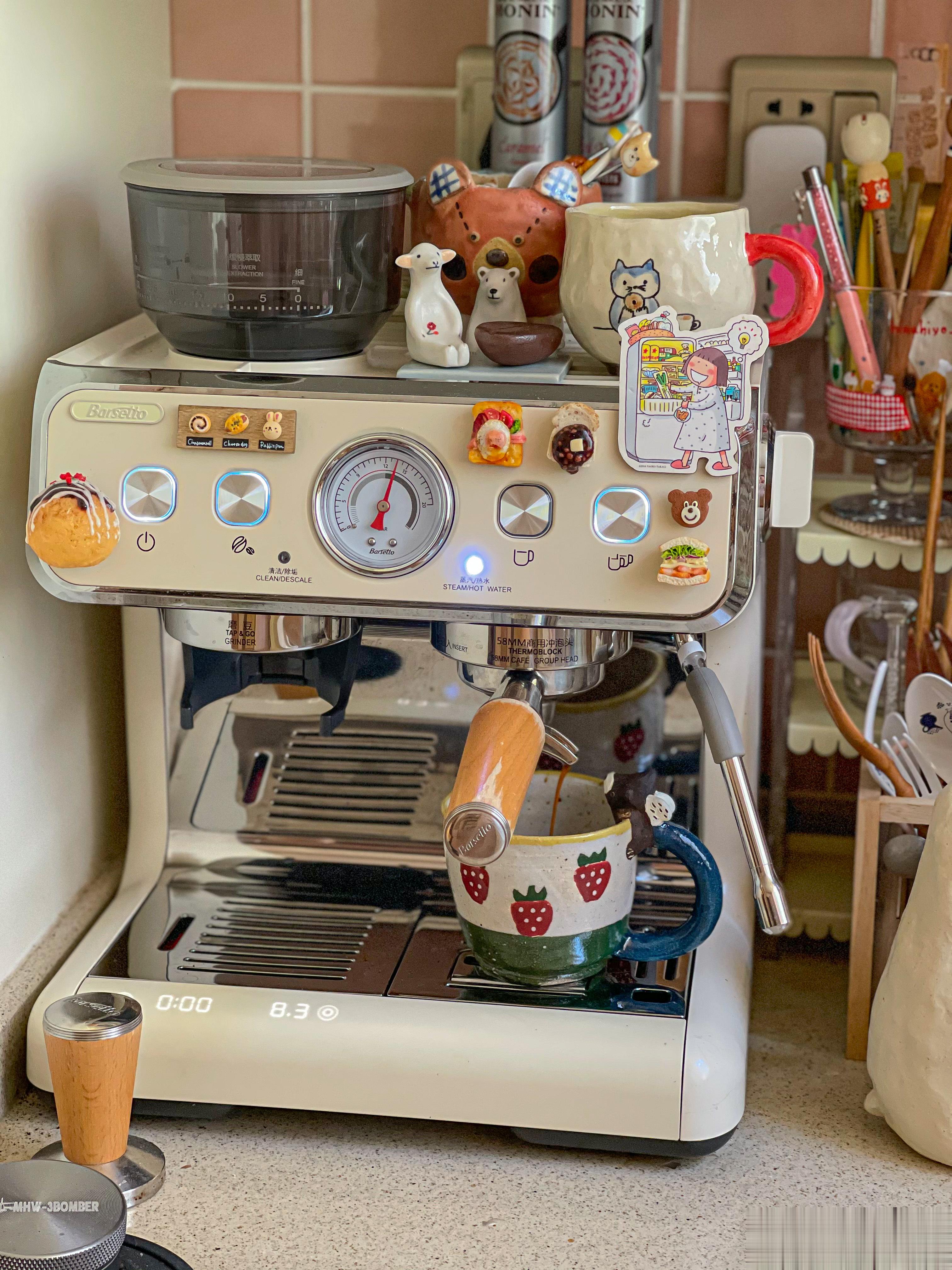 好充实的周六1.早上一杯香浓的咖啡，跟群里姐妹一起聊咖啡机的用法（想加入的姐妹，