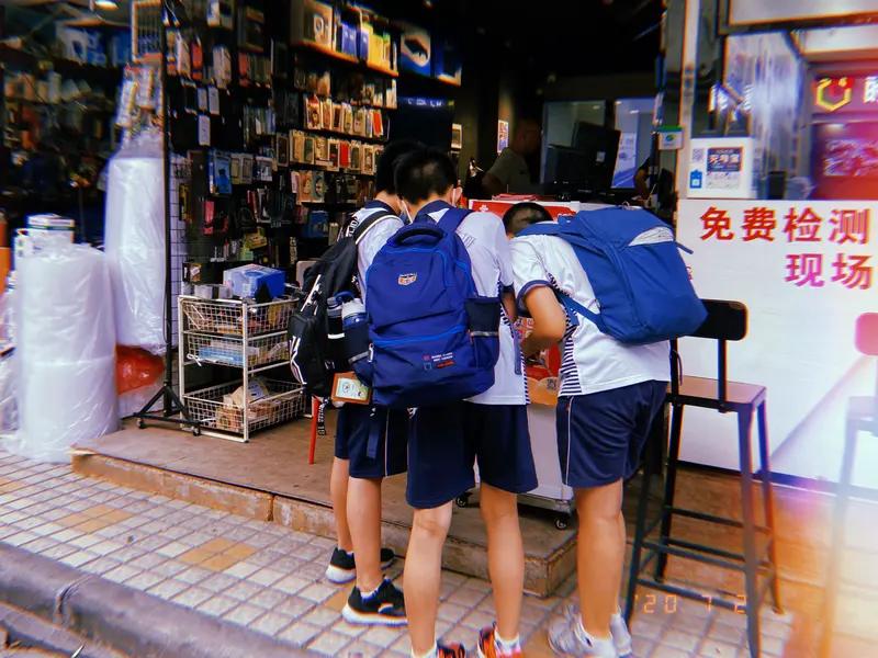 大理州公开征集线索！这些问题可举报
关于征集大理州纠治征订教辅购买校服乱象问题线