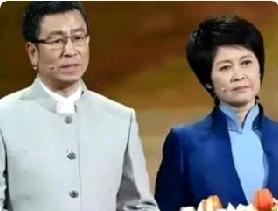 敬一丹就很厉害了，没想到她丈夫王梓木是一个大能人。他是华泰保险公司创始人。他管理
