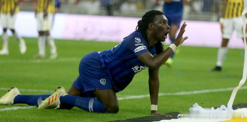 据《队报》报道，法国前国脚巴费蒂姆比·戈米可能成为法乙特鲁瓦俱乐部的体育总监。特