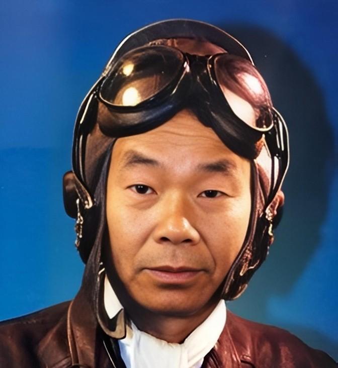 1971年，我国投掷第一颗实战氢弹，飞行员杨国祥三次按下投掷按钮，可氢弹却没反应