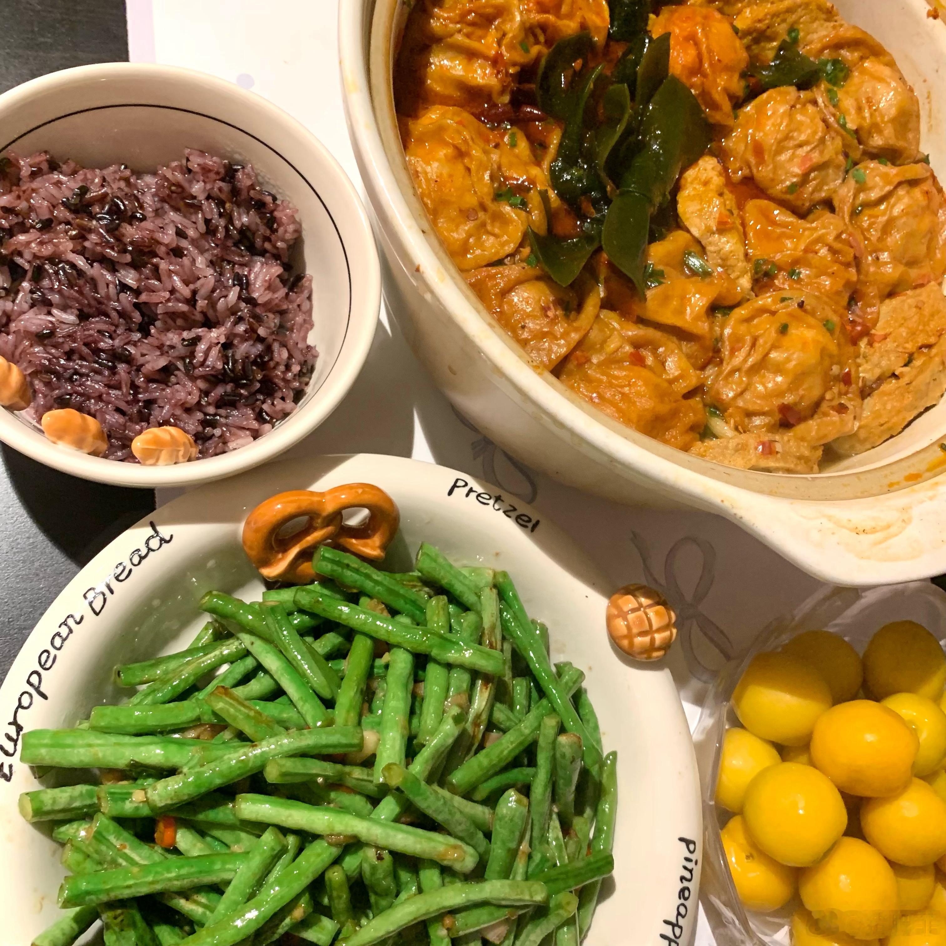 最近做的饭饭。有两顿是她做的，已深得我真传。