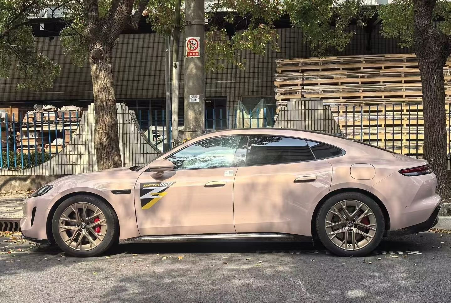 尚界Z7的比例，是上汽迄今为止最美的事实证明，长L113在新能源时代虽然会侵占空